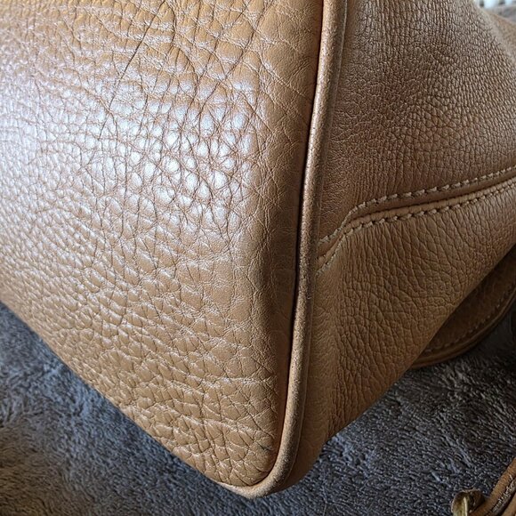 Rare Vintage COACH 4902 Crossbody Flap Bag Tan Pebbled Leather Auth USA - Picture 12 of 16